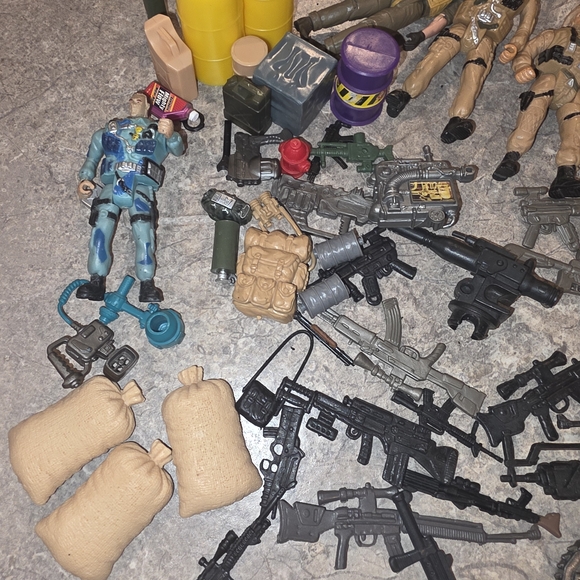 (J54) Combat/Army Playset with Vehicles and Soldiers Bundle - Picture 4 of 8